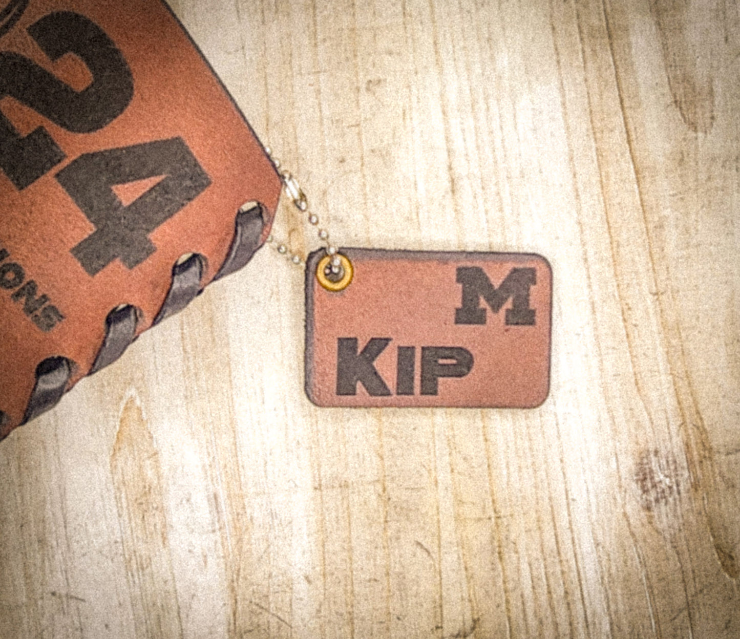 Premium Personalized Leather Drink Cozie for Men – Hand-Laced Craftsmanship | Ideal Gift for Him and Any Occasion!