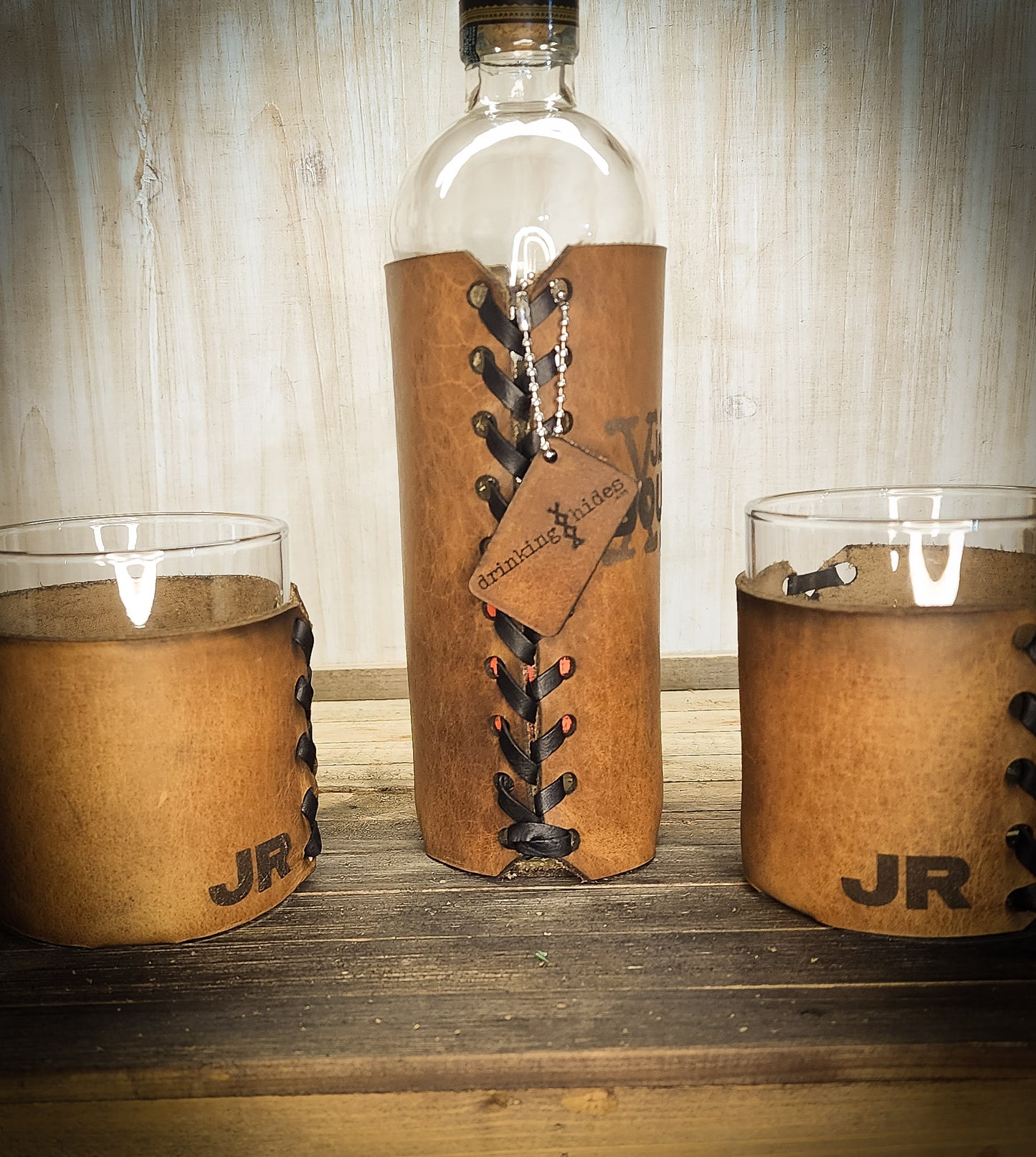 Personalized Wilderness Whiskey Set: Crafted for Outdoor Enthusiasts!